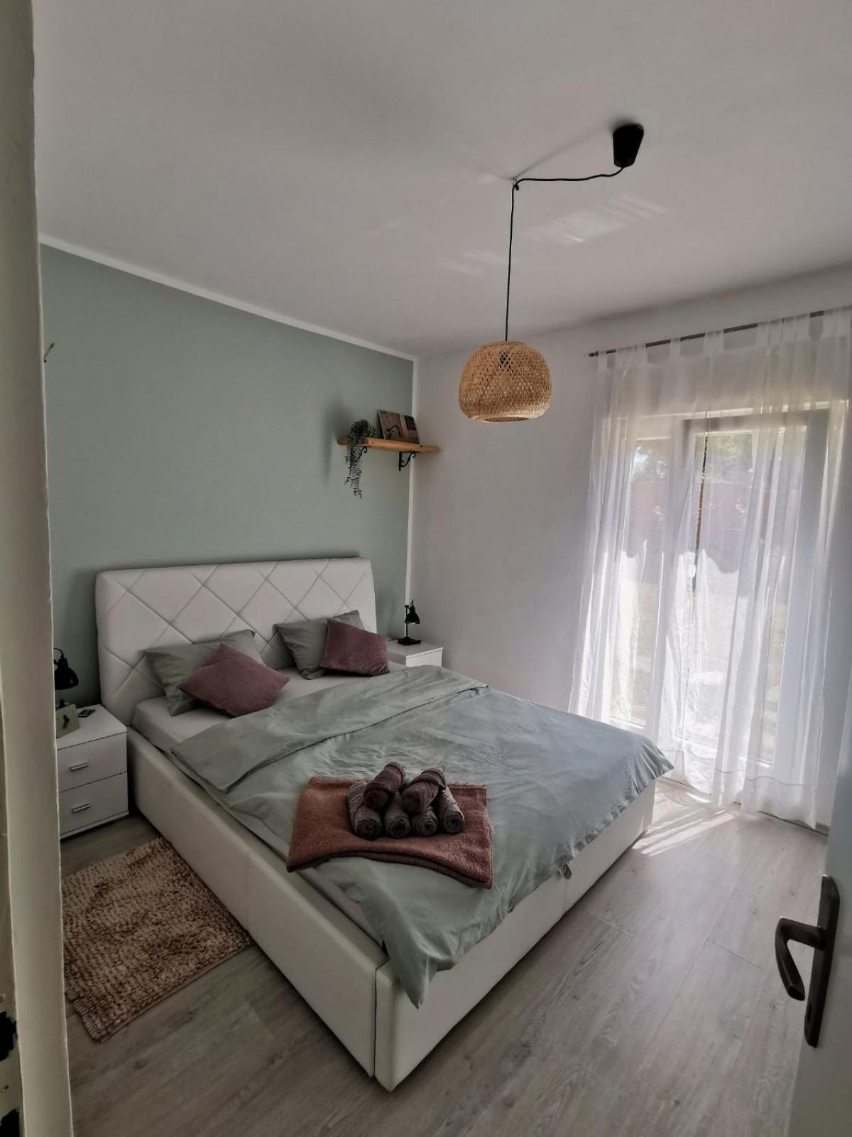 Apartman Teo Medulin Exteriör bild