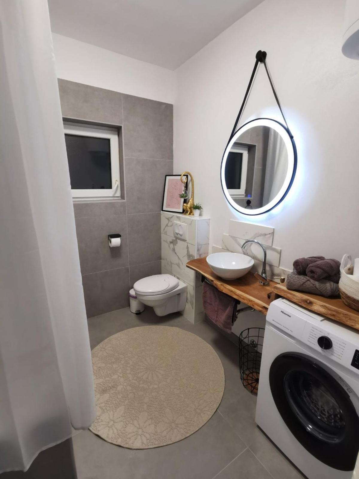 Apartman Teo Medulin Exteriör bild